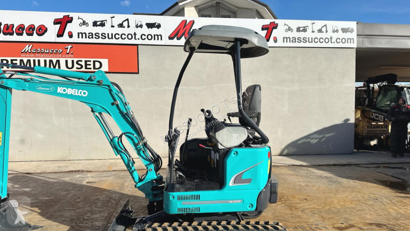 Rýpadlo Kobelco SR-3
