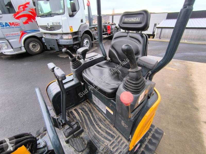 جرافة Hyundai ROBEX 17Z-9A