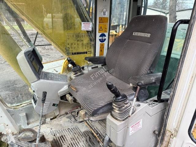 جرافة Liebherr
