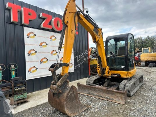 Lopatový nakládač JCB à 18 500 € ht