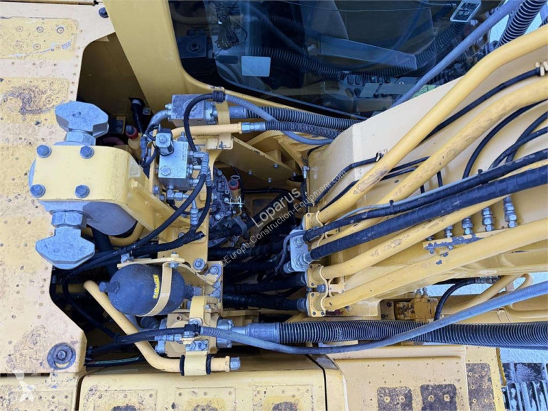 Rýpadlo Komatsu HB 215 LC-2