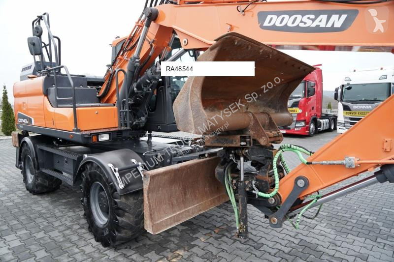 Lopatový nakládač Doosan 140W / KOPARKA KOŁOWA...