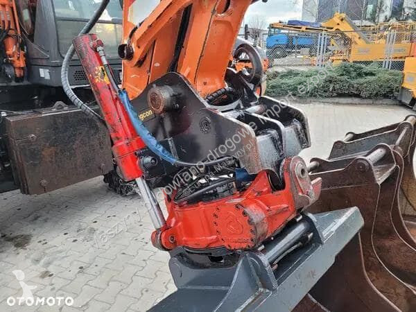 Excavator Hitachi ZX140 W3
