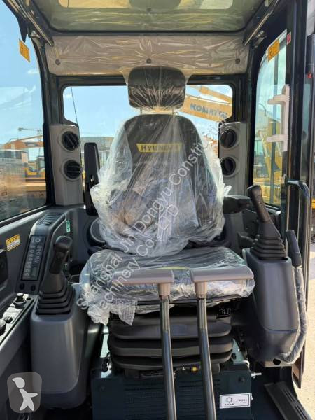 جرافة Hyundai HX80HD