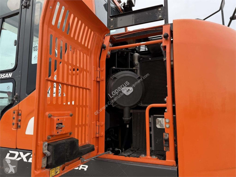 جرافة Doosan LCR-5