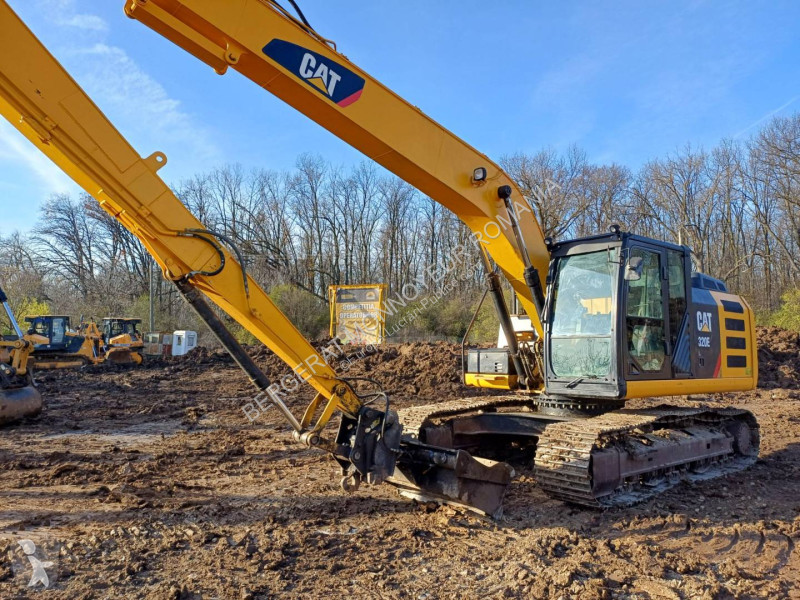 Excavator Caterpillar
