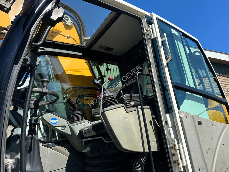 Rýpadlo Liebherr A918