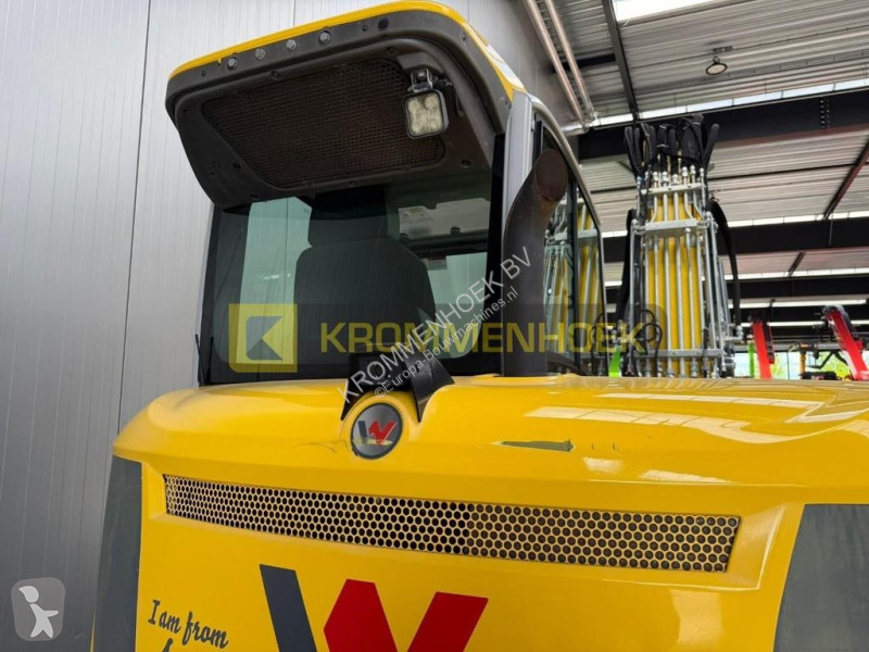 جرافة Wacker Neuson