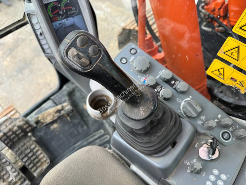 Skovl Hitachi ZX225 LC-5 B - Automatic Greasing...