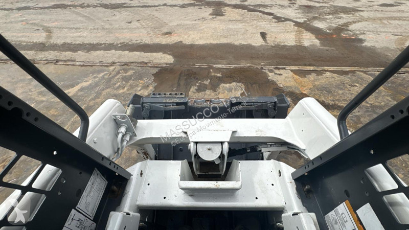 Rýpadlo Bobcat 463