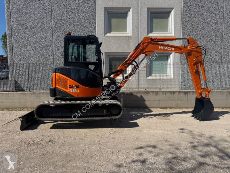 جرافة Hitachi