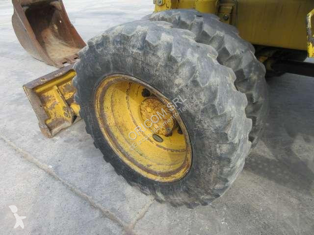 جرافة Komatsu R