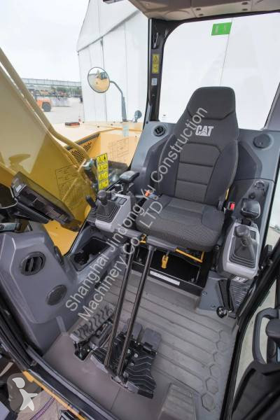 جرافة Caterpillar 307.5