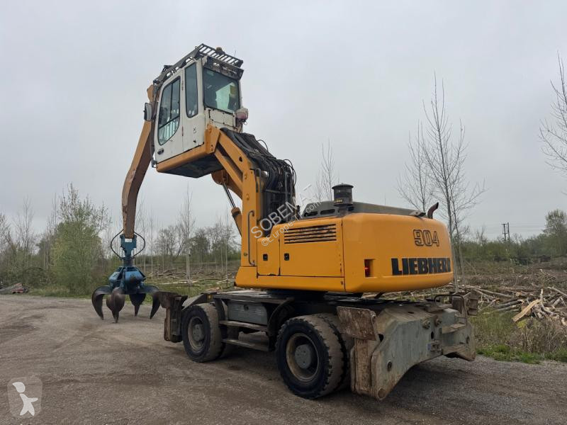 جرافة Liebherr A904C