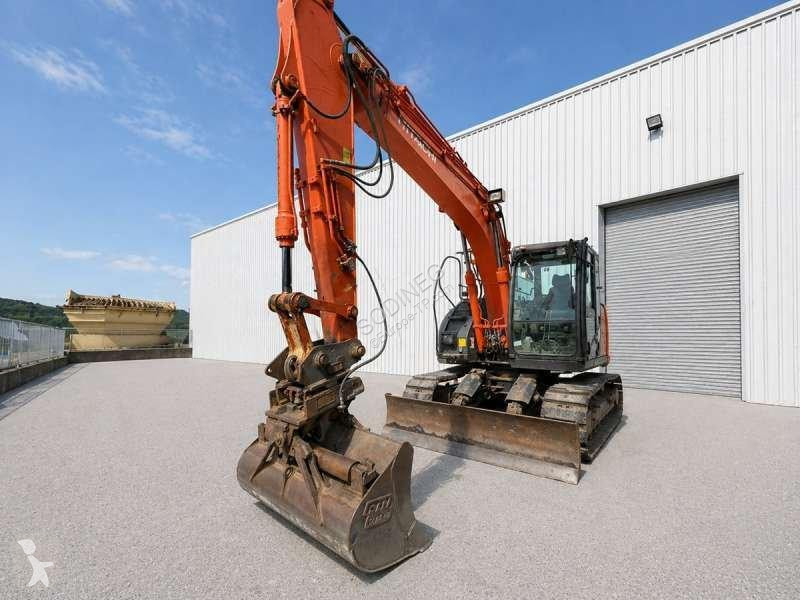 جرافة Hitachi ZX135 US3
