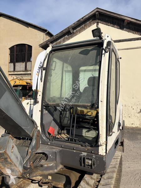 جرافة Volvo EC55