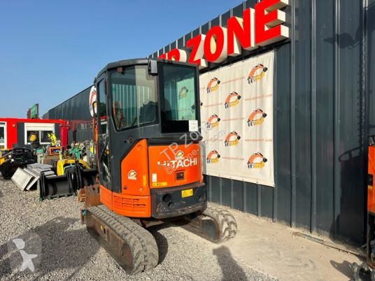 Rýpadlo Hitachi zx26u-5a cr cabine à 22 900 € ht