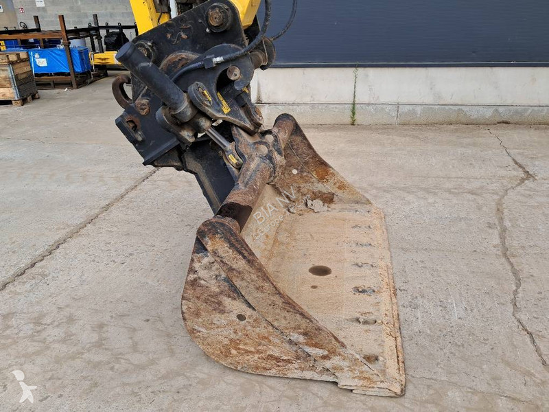 Skovl Komatsu LC-11