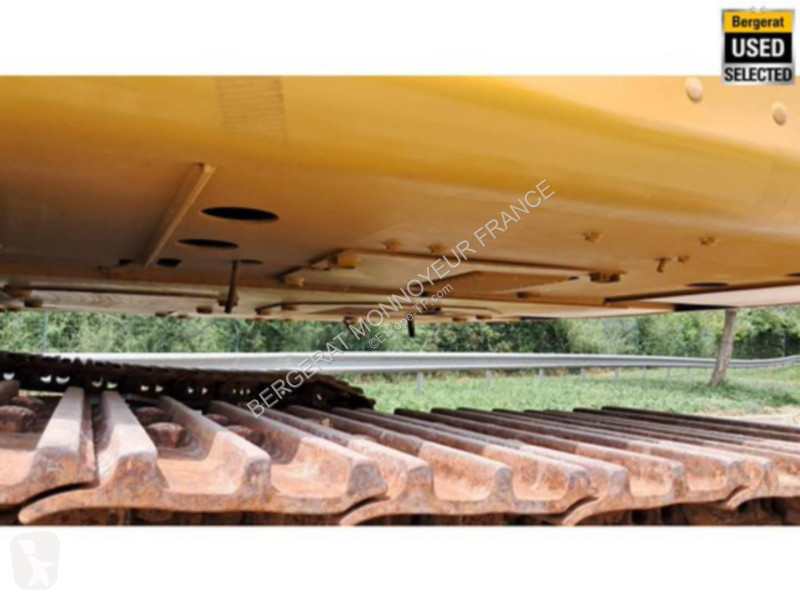 Excavadora Caterpillar