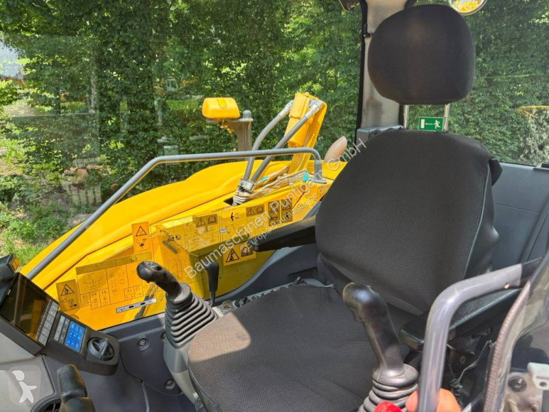 Rýpadlo Komatsu MR-10