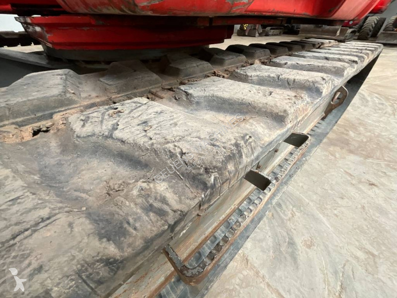 Lopatový nakládač Takeuchi 280