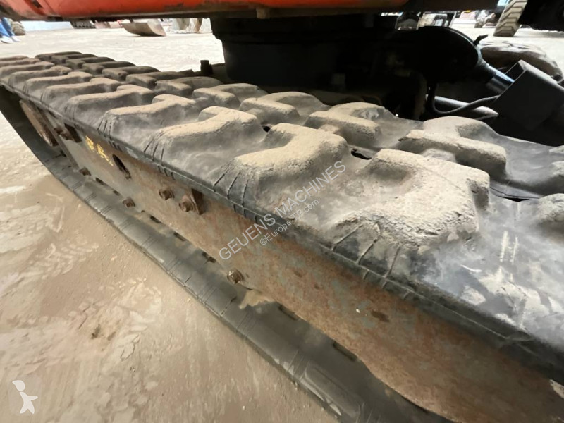 جرافة Kubota 0164