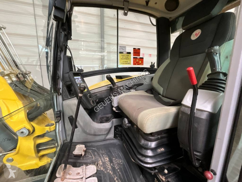 جرافة Wacker Neuson