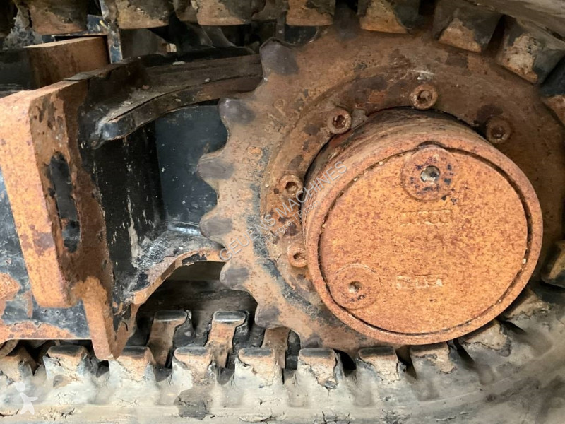 جرافة JCB 16 C-1