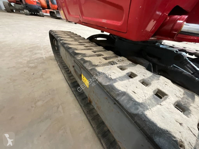 Rýpadlo Takeuchi TB 216