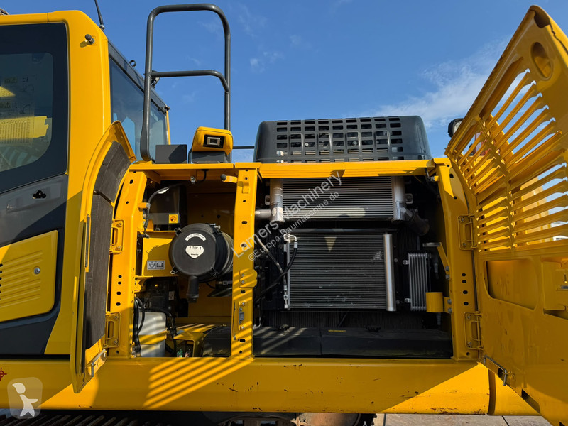 جرافة Komatsu NLC11