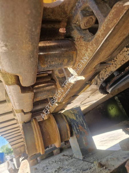 جرافة Caterpillar 374FL