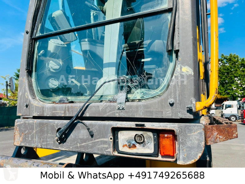 Rýpadlo Volvo...
