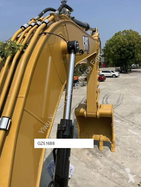 جرافة Caterpillar 336