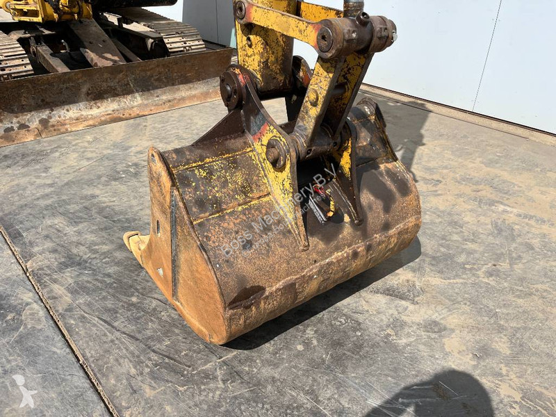 Escavatore Caterpillar C - Blade / Quick...