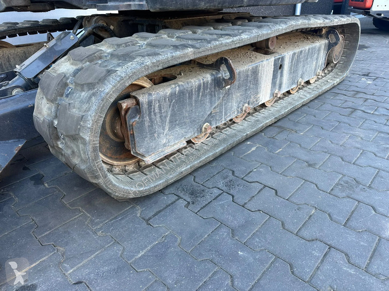 جرافة Bobcat E55z