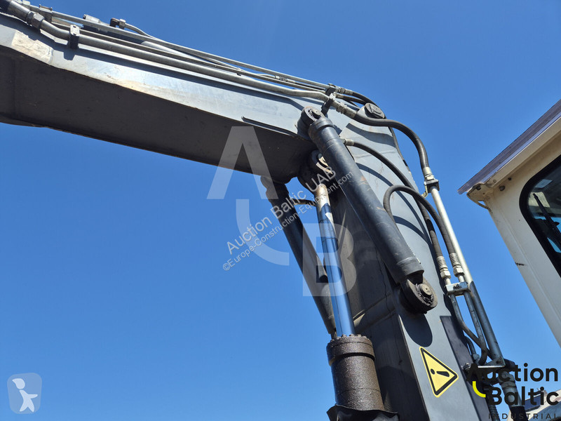 جرافة Terex