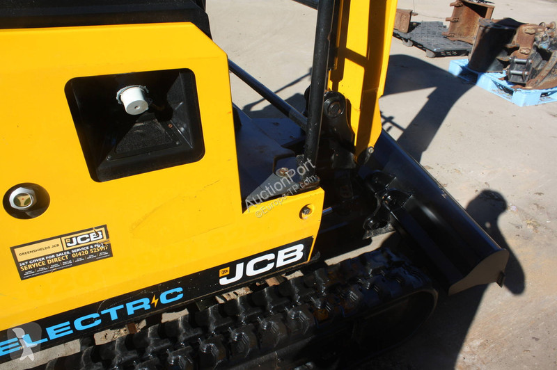 جرافة JCB 19C-1 E