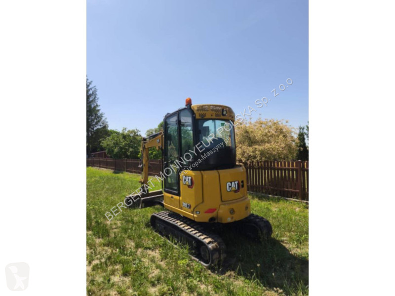 Rýpadlo Caterpillar 302.7-07CR
