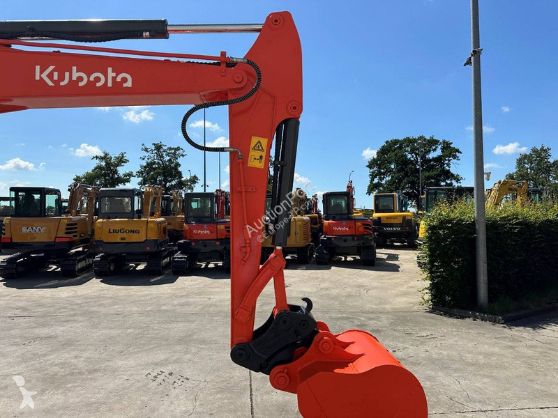 Pelle Kubota Kubota