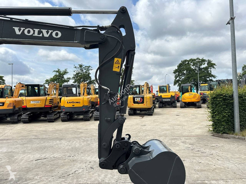 Rýpadlo Volvo EC60C