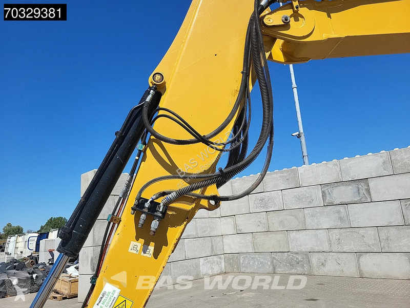 Lopatový nakládač Caterpillar CR