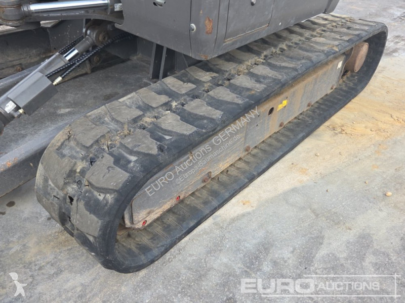 Багер Volvo ECR50F