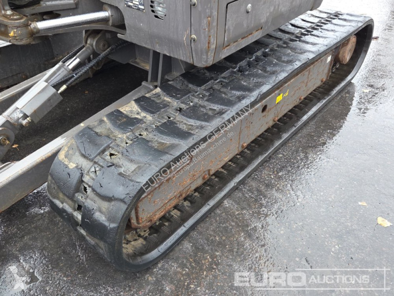 جرافة Volvo ECR50F