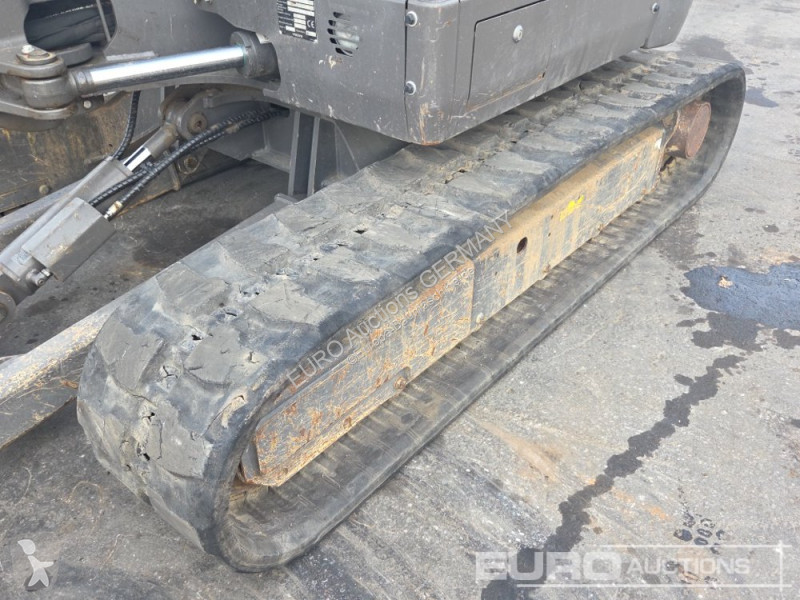 Багер Volvo F