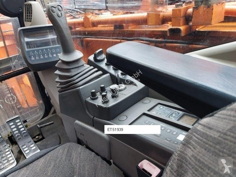 Rýpadlo Hitachi LCD-3