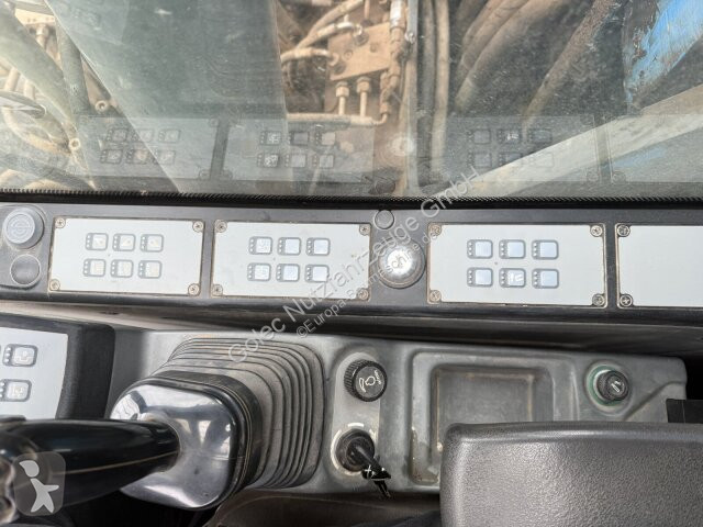 Pelle Liebherr R926 COMPACT Kettenbagger 30...
