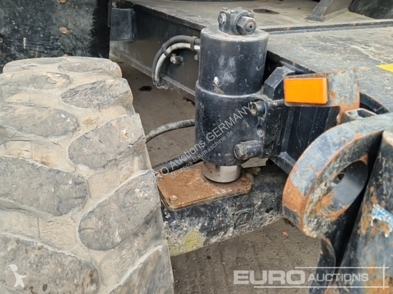Pelle Hitachi ZX220W-5