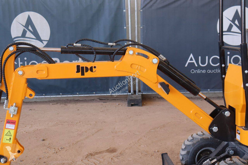 Экскаватор JPC HT10