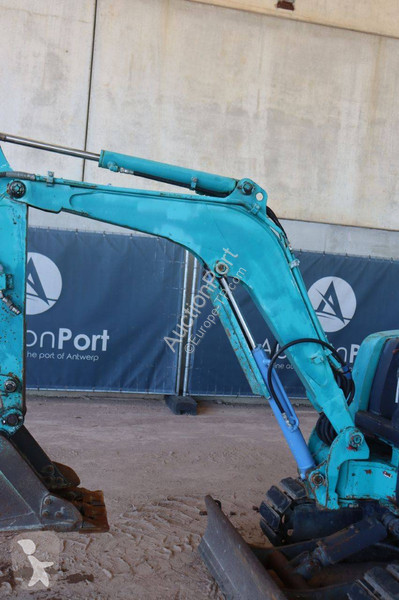 Excavator Takeuchi TB20R