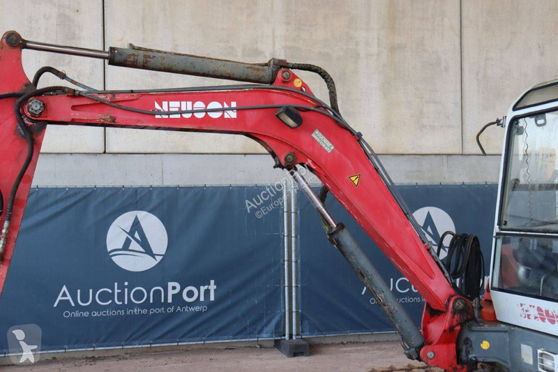 Excavator Neuson 5001 RDV